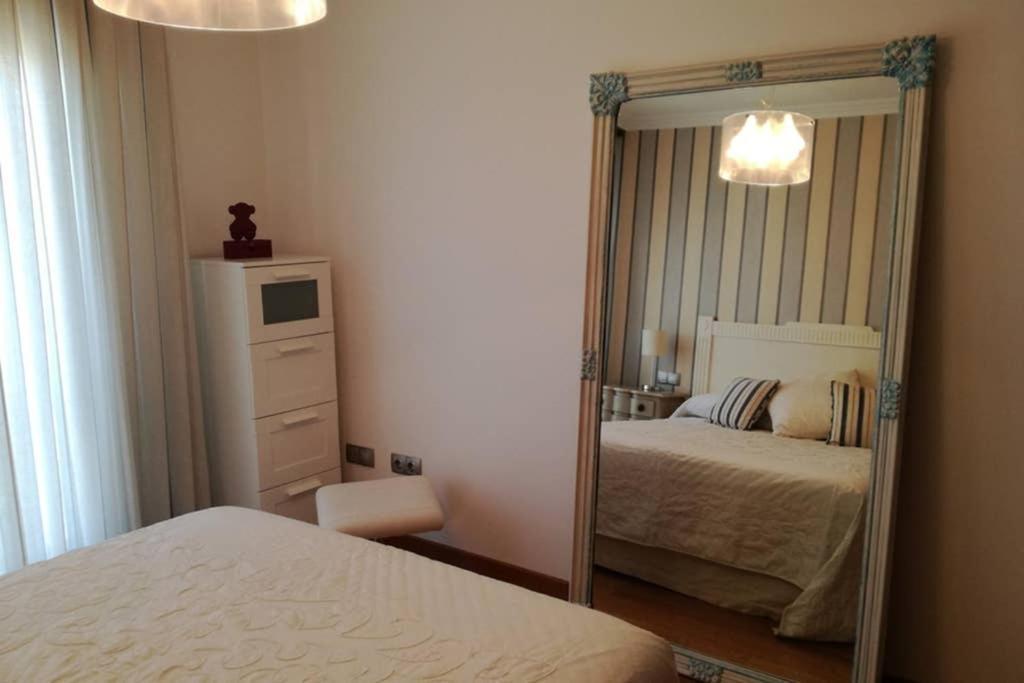 Apartamento Sanxenxo, 30 Metros Playa, Centrico. Luaran gambar