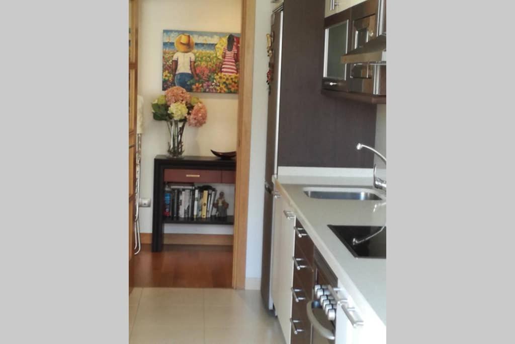 Apartamento Sanxenxo, 30 Metros Playa, Centrico. Luaran gambar